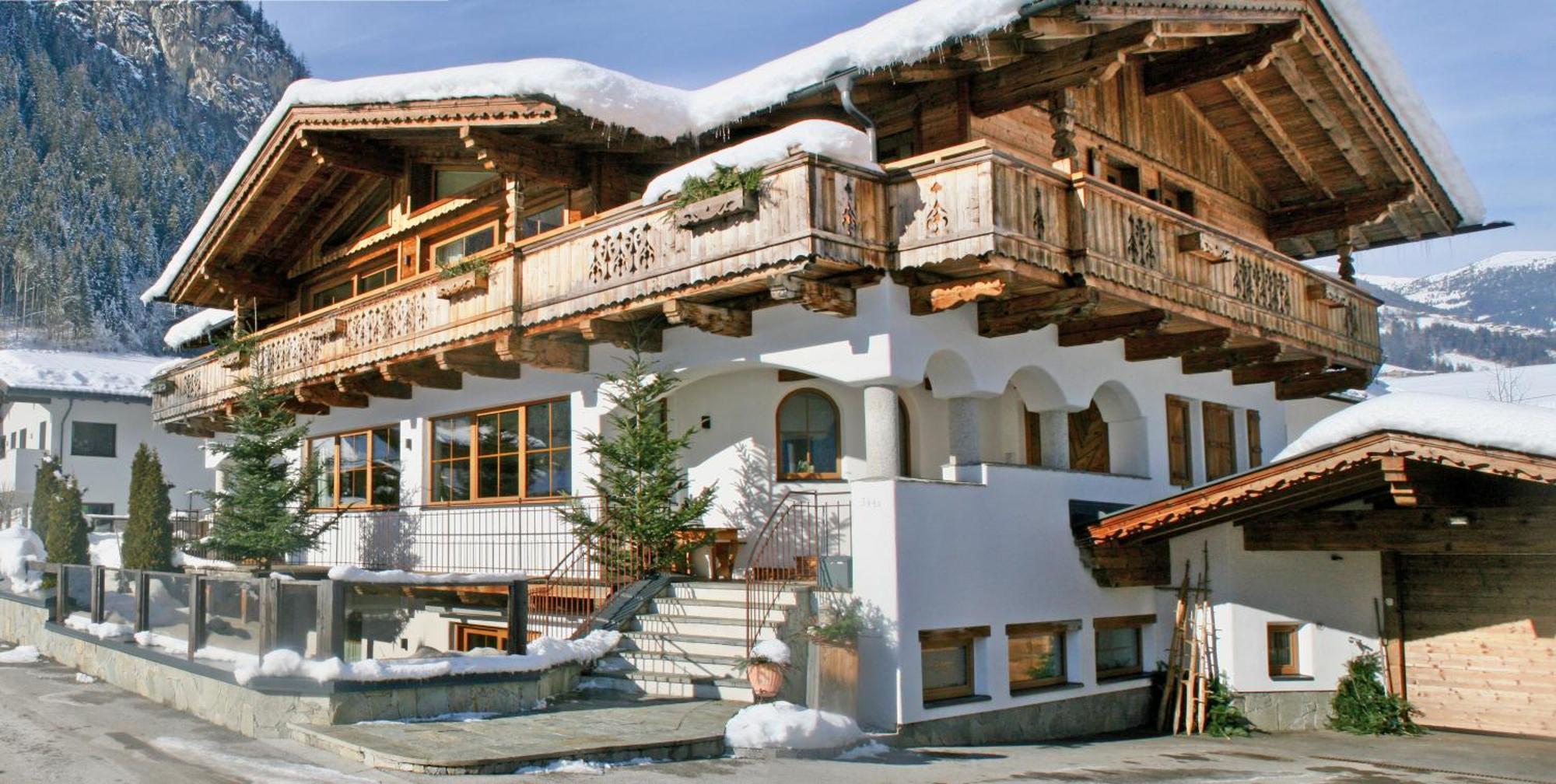 Appartements "Da Zillertaler Und Die Geigerin" Mayrhofen Exterior photo