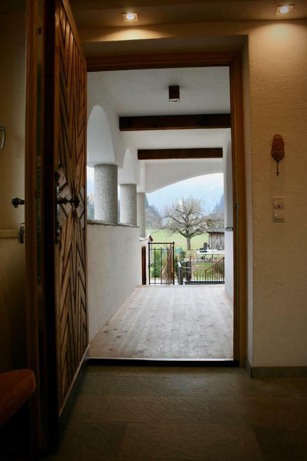 Appartements "Da Zillertaler Und Die Geigerin" Mayrhofen Exterior photo