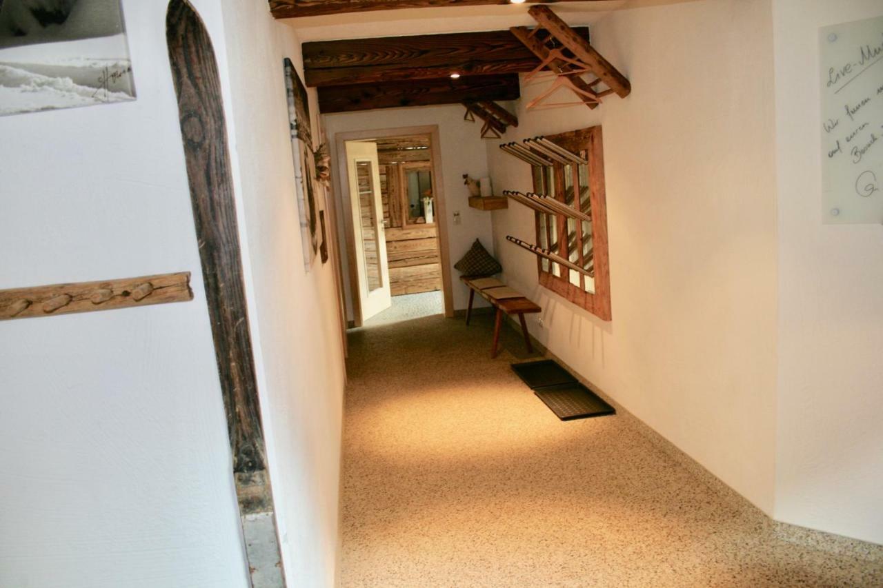 Appartements "Da Zillertaler Und Die Geigerin" Mayrhofen Exterior photo
